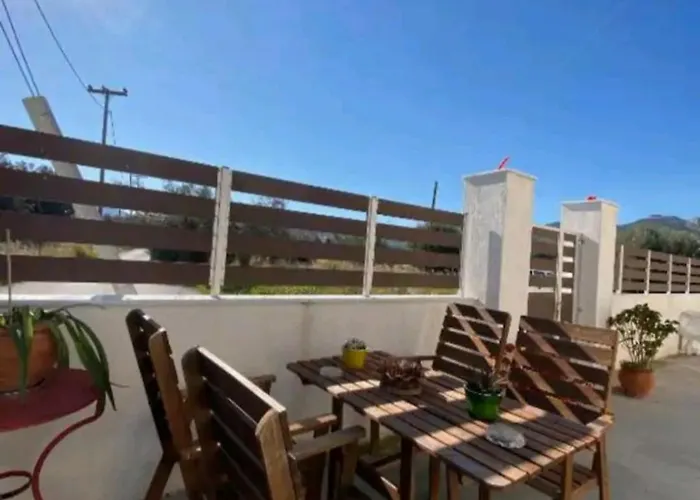 Apartamento George's Kato Almiri